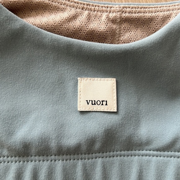 Vuori Daily Sports Bra - Picture 2 of 4